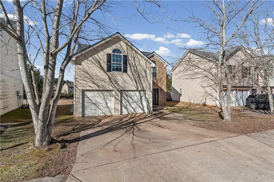 565 Amish Avenue, Riverdale, GA 30296 - Image #3