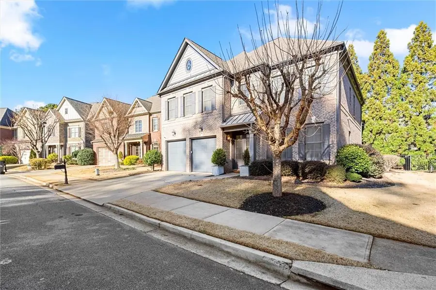 6272 Mount Vernon Oaks Drive, Sandy Springs, GA 30328 - Image #2