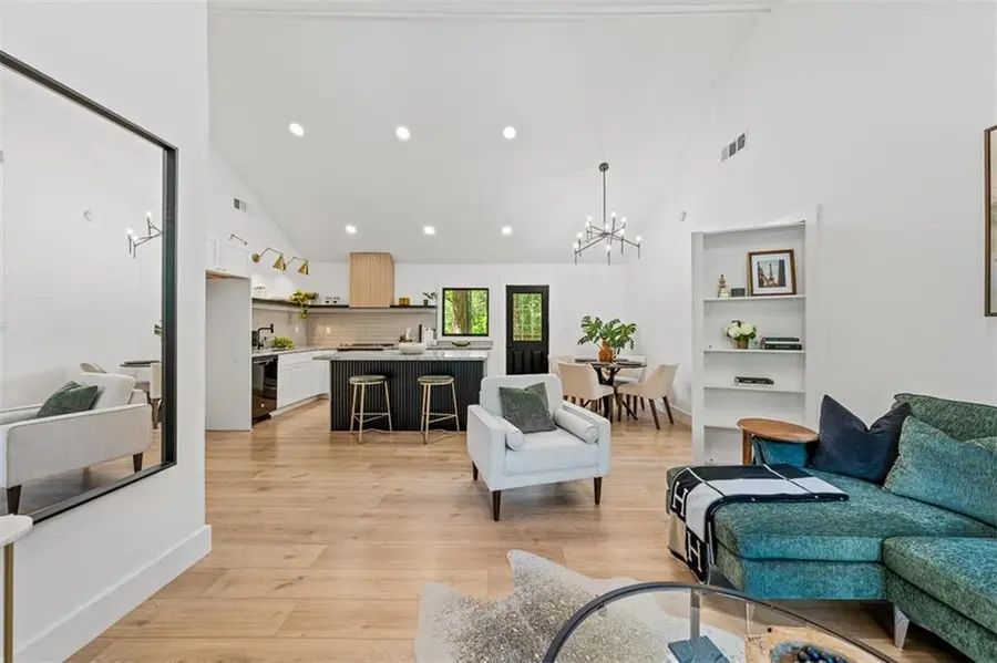 1675 Avon Avenue Sw, Atlanta, GA 30311 - Image #3