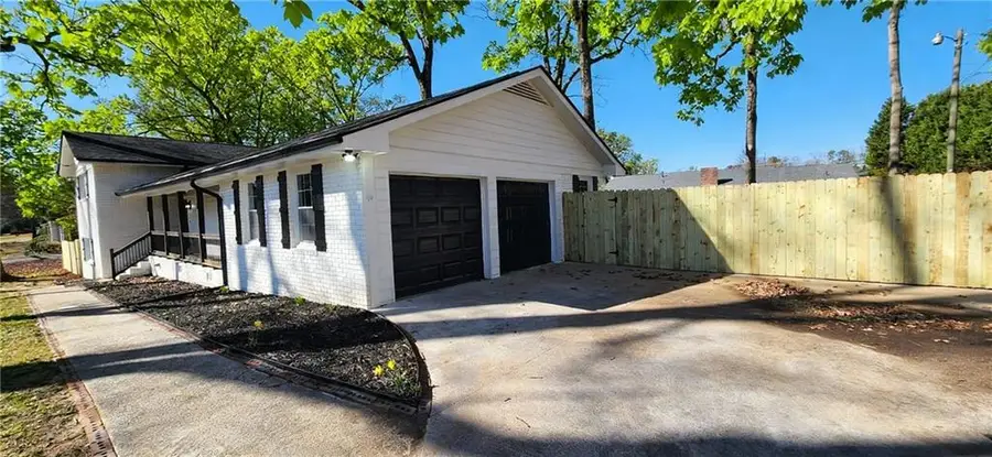 1390 White Oak Street Se, Conyers, GA 30013 - #2