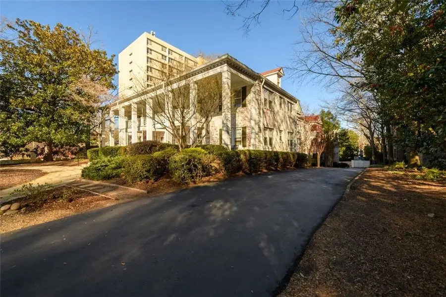 423 Clairemont Avenue #13, Decatur, GA 30030 - Image #3