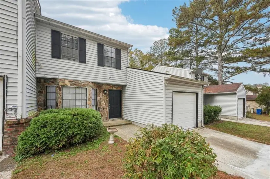 703 Pine Tree Trail, Atlanta, GA 30349 - Image #3