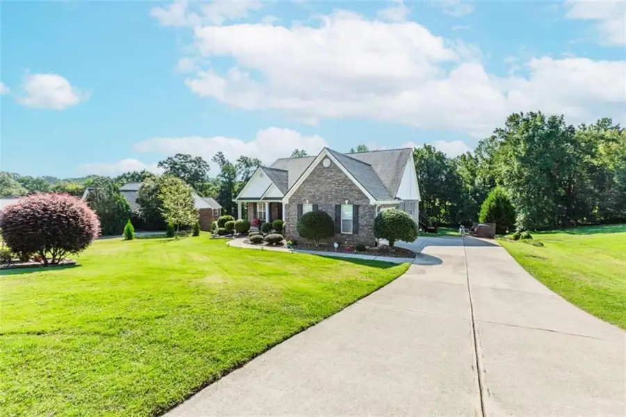 855 Crystal Meadow Drive, Winder, GA 30680 - #2