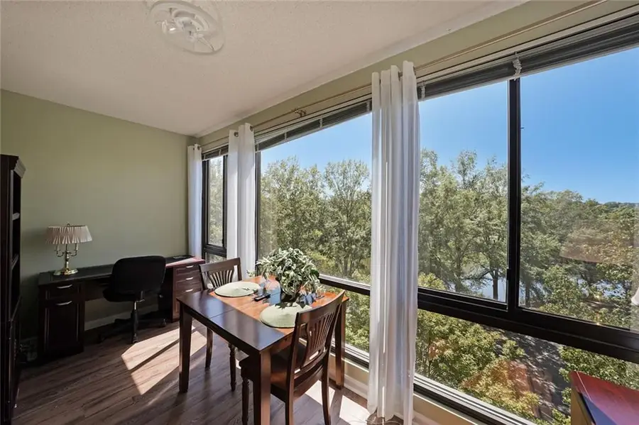 1800 Clairmont Lake #A522, Decatur, GA 30033 - Image #3