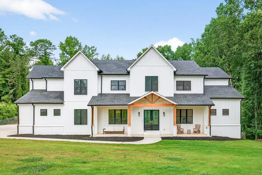 3180 Lee Drive, Buford, GA 30518 - Image #1