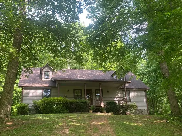 96 Joyce Drive, Cleveland, GA 30528