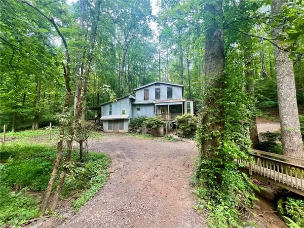 345 Banner Circle, Ellijay, GA 30540