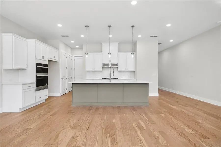 1935 Redfield Road Ne #15, Marietta, GA 30066 - Image #2