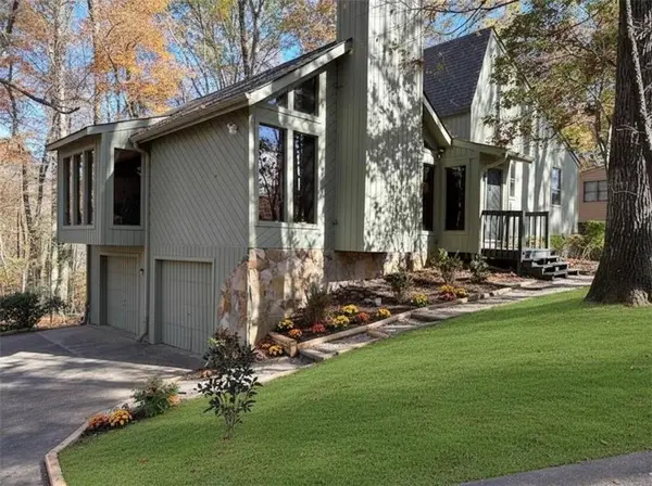 1505 Kincaid Road, Marietta, GA 30066