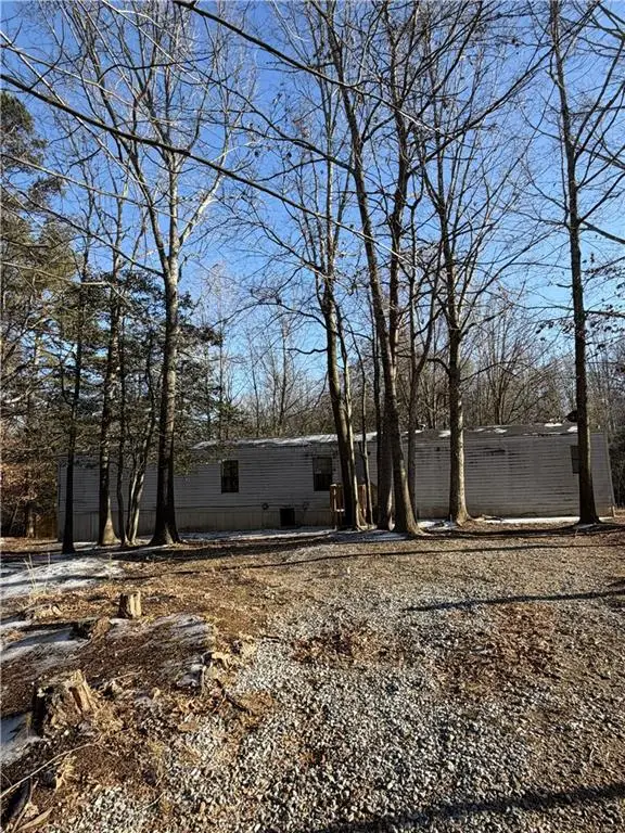 200 Spruce Lane, Cornelia, GA 30531