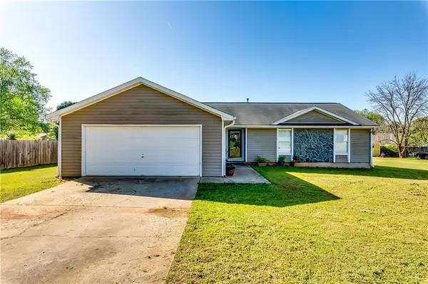 2582 Rosecommons Drive, Hampton, GA 30228