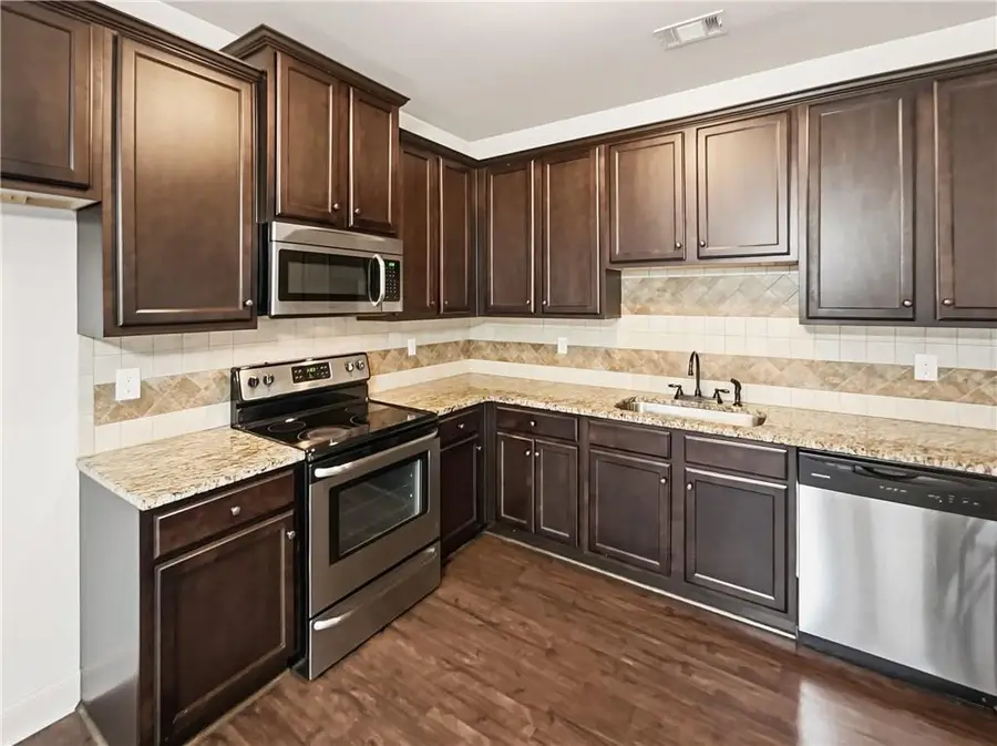 139 Kennedy Boulevard, Jackson, GA 30233 - #2