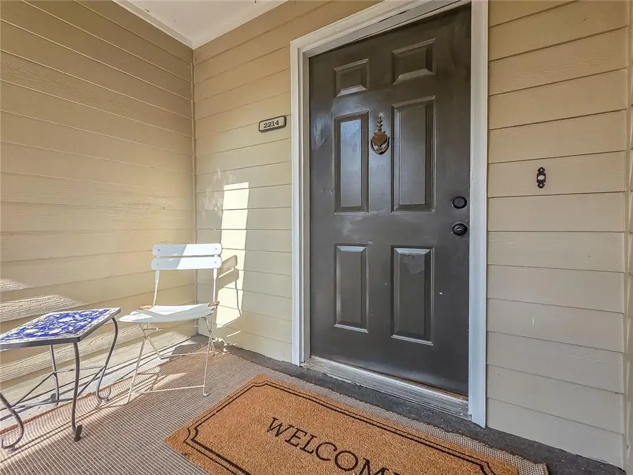 2214 Lake Pointe Circle, Roswell, GA 30005 - Image #3