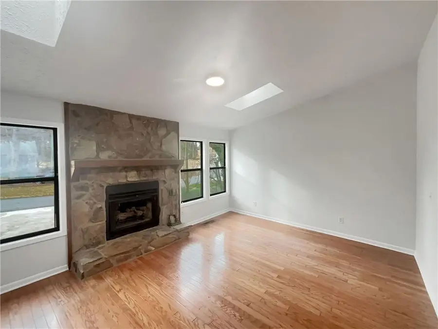 3932 Maxanne Court Nw, Kennesaw, GA 30144 - Image #3