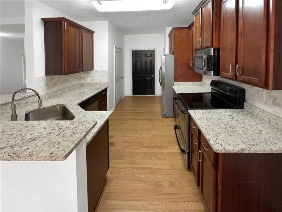 152 Autumn Glen Drive, Carrollton, GA 30117 - Image #2