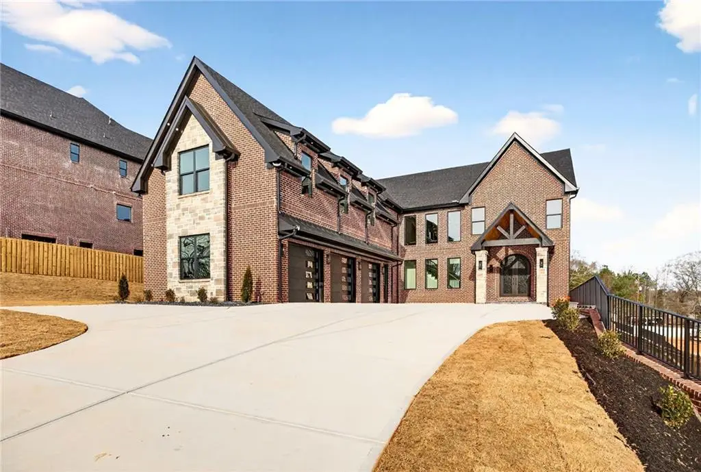 403 Thunder Road, Buford, GA 30518 - Image #1