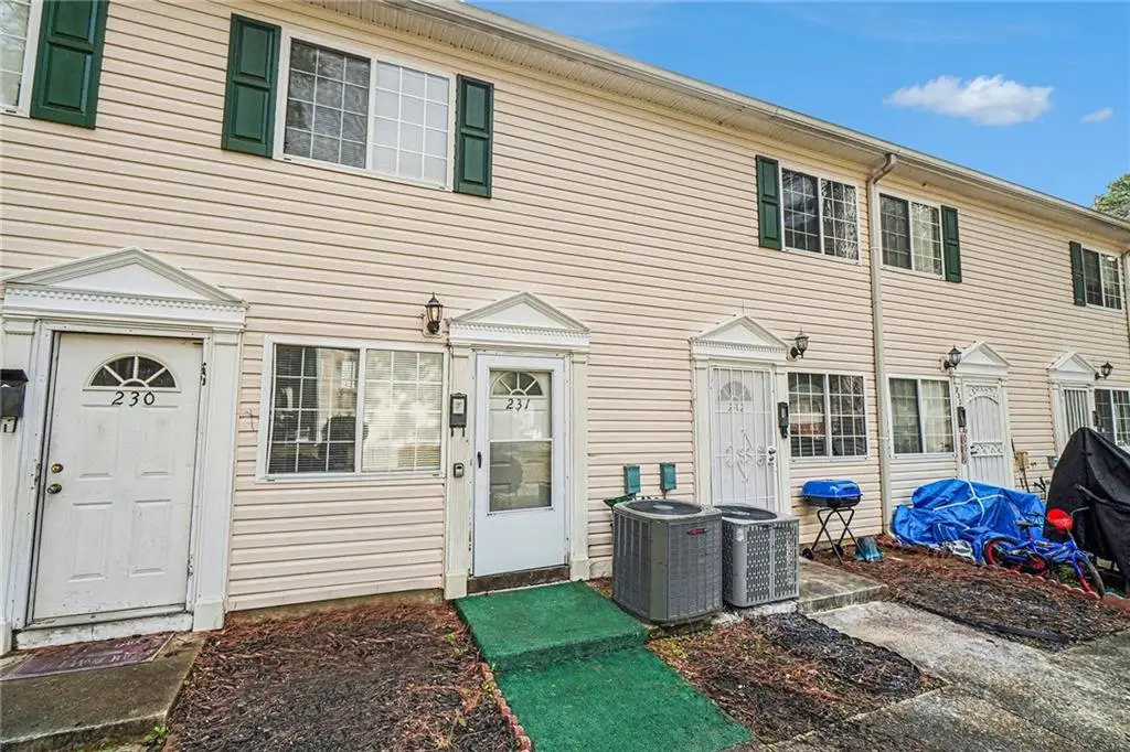405 Fairburn Road #231, Atlanta, GA 30331 - #1