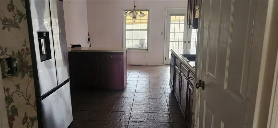 5188 Laurel Bridge Court Se, Smyrna, GA 30082 - Image #2