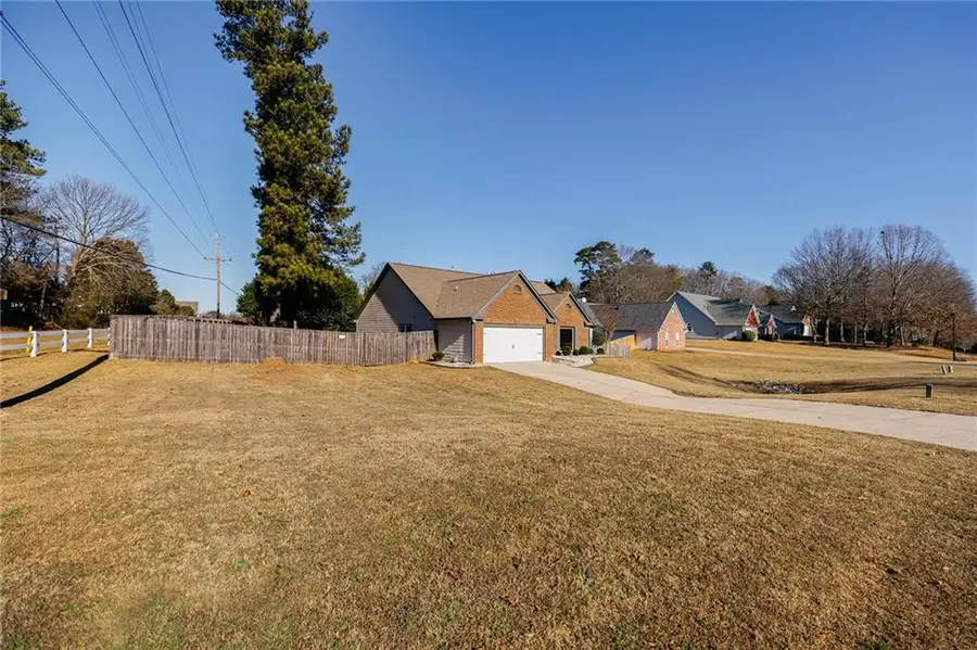 5790 Newberry Point Drive, Flowery Branch, GA 30542 - Image #2