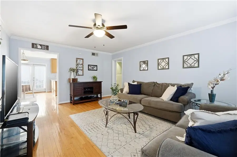 1101 Collier Road Nw #Q6, Atlanta, GA 30318 - Image #3