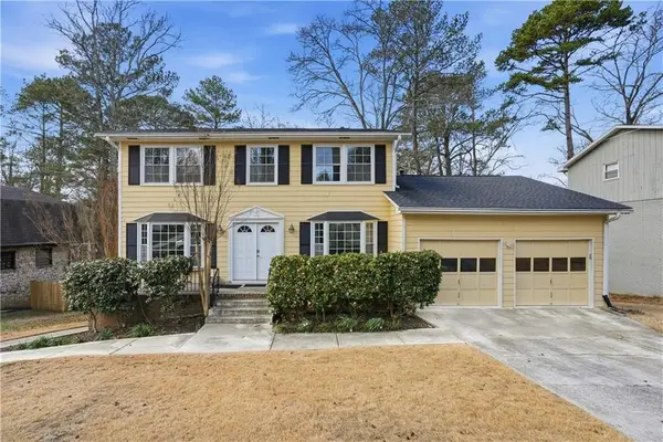 521 Rue Montaigne, Stone Mountain, GA 30083