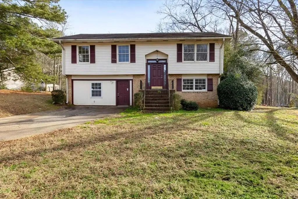 121 Kenwood Drive, Athens, GA 30601 - Image #1