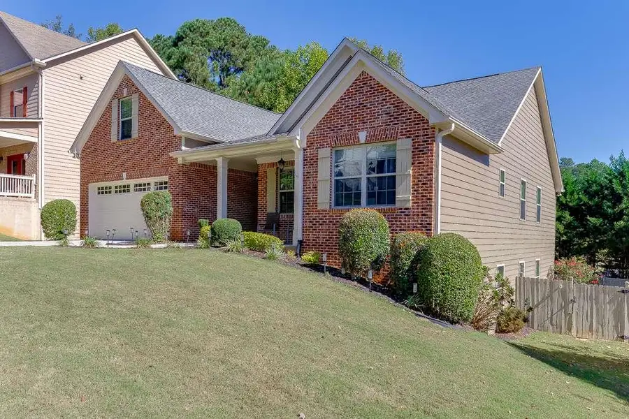 5652 Leaf Ridge Lane, Buford, GA 30518 - Image #2