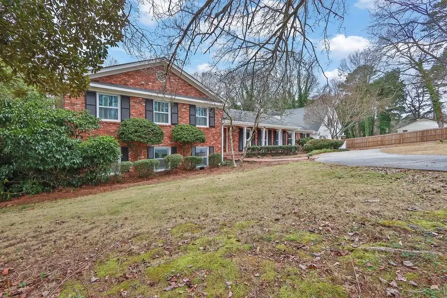 326 Fayette Drive, Winder, GA 30680 - Image #2