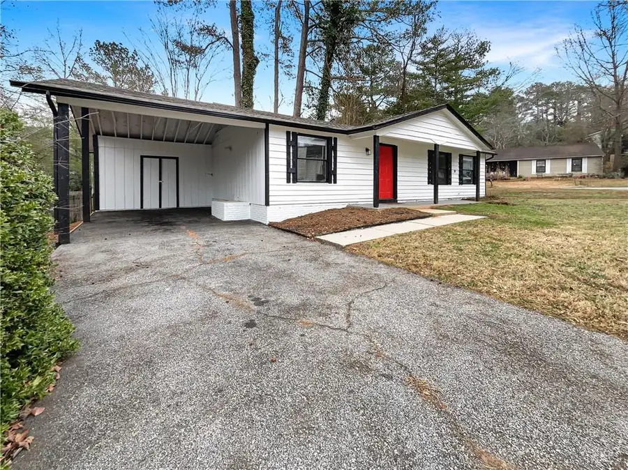 4922 Glenside Court, Stone Mountain, GA 30088 - Image #3