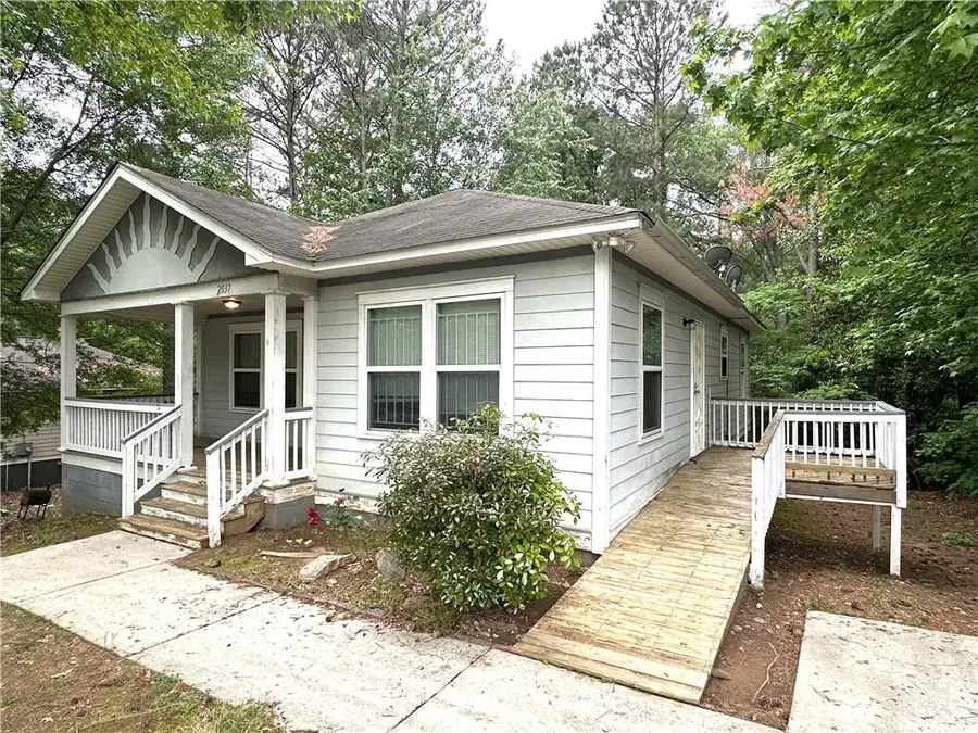 2037 Lakewood Trail Se, Atlanta, GA 30315 - Image #2