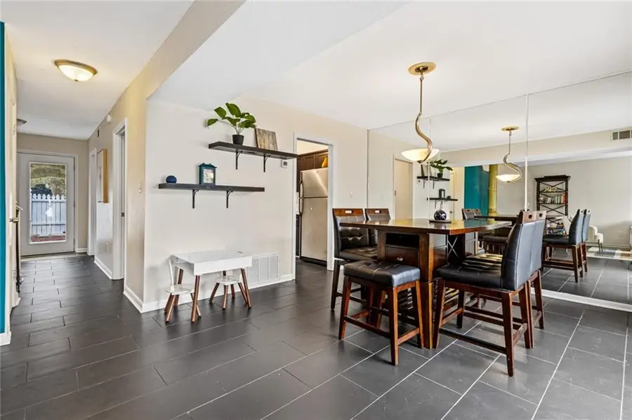 1129 Roselawn Lane Se, Marietta, GA 30067 - Image #3