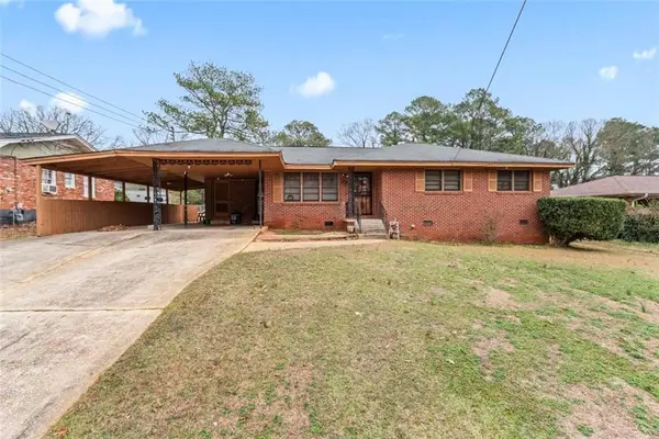 1888 Janet Lane, Decatur, GA 30035