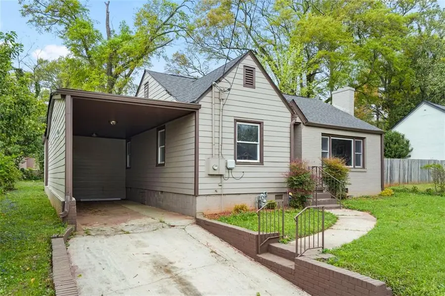 664 Florence Place Nw, Atlanta, GA 30318 - Image #2