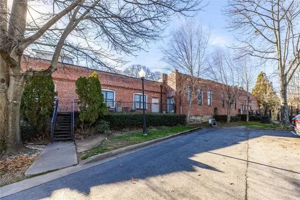 644 Wells Street Sw #16, Atlanta, GA 30310