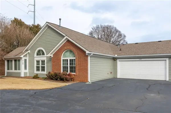 2128 Carefree Circle #1, Marietta, GA 30062