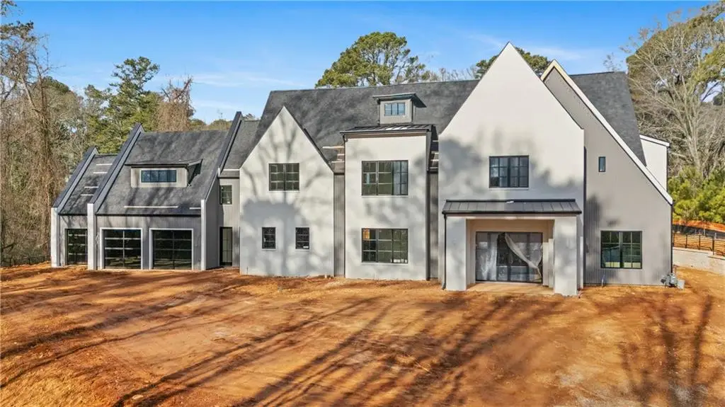 372 Chattahoochee Street, Roswell, GA 30075 - #1