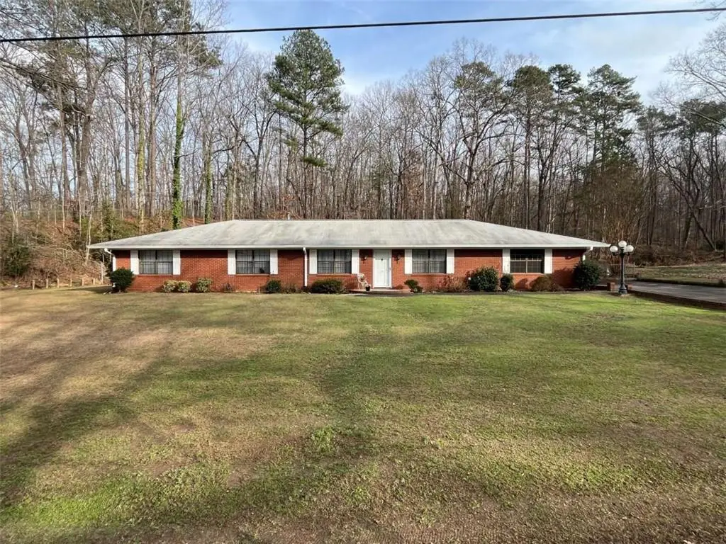 33 E Kenora Drive E, Rome, GA 30165 - Image #1