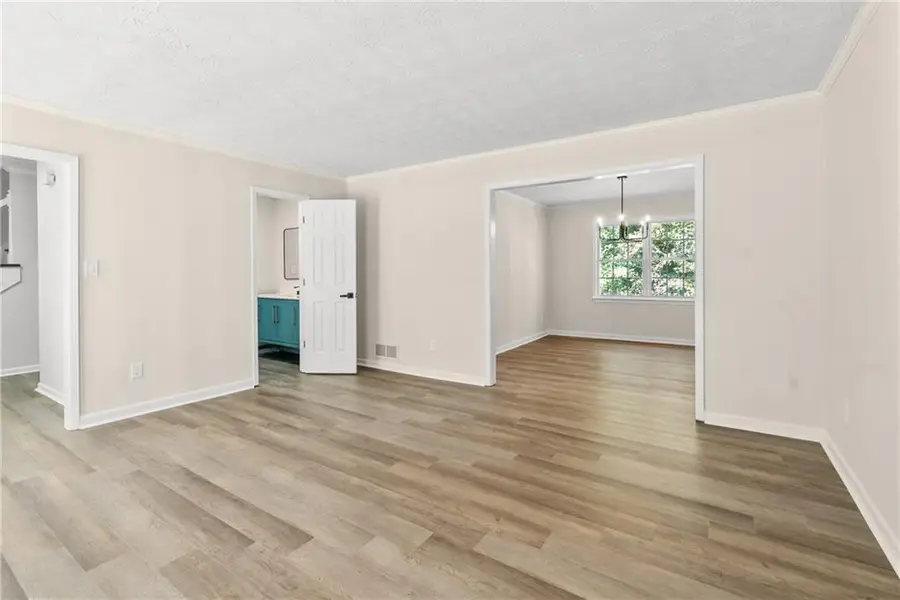 1559 Fieldgreen Overlook, Stone Mountain, GA 30088 - Image #3