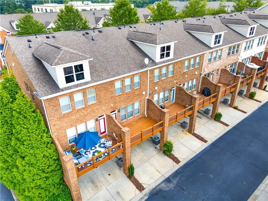 198 Alderwood Point, Atlanta, GA 30328 - Image #3