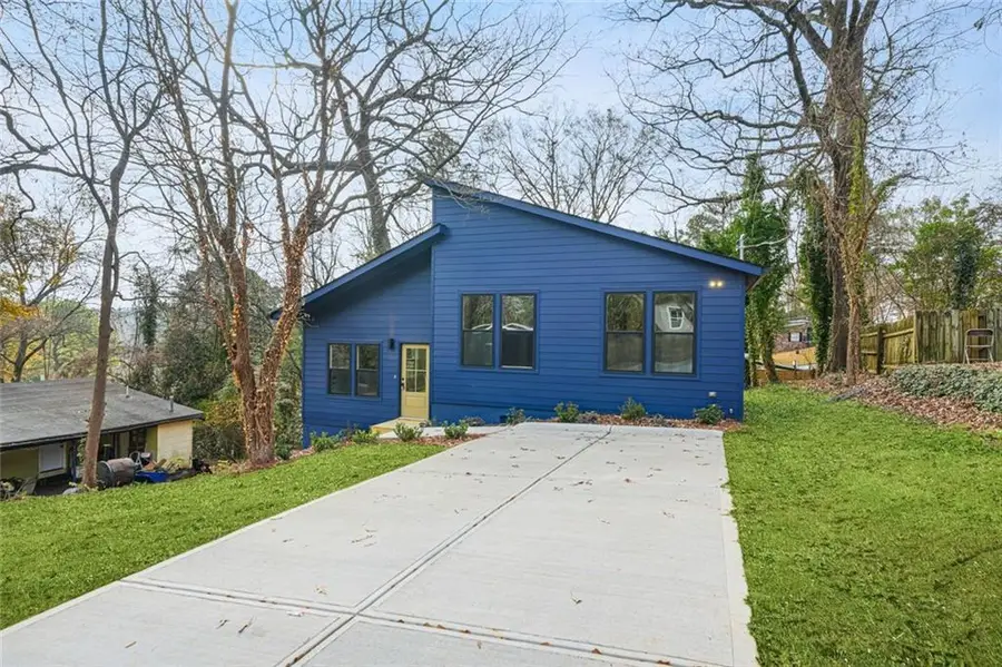 1674 Mary George Avenue Nw, Atlanta, GA 30318 - #2