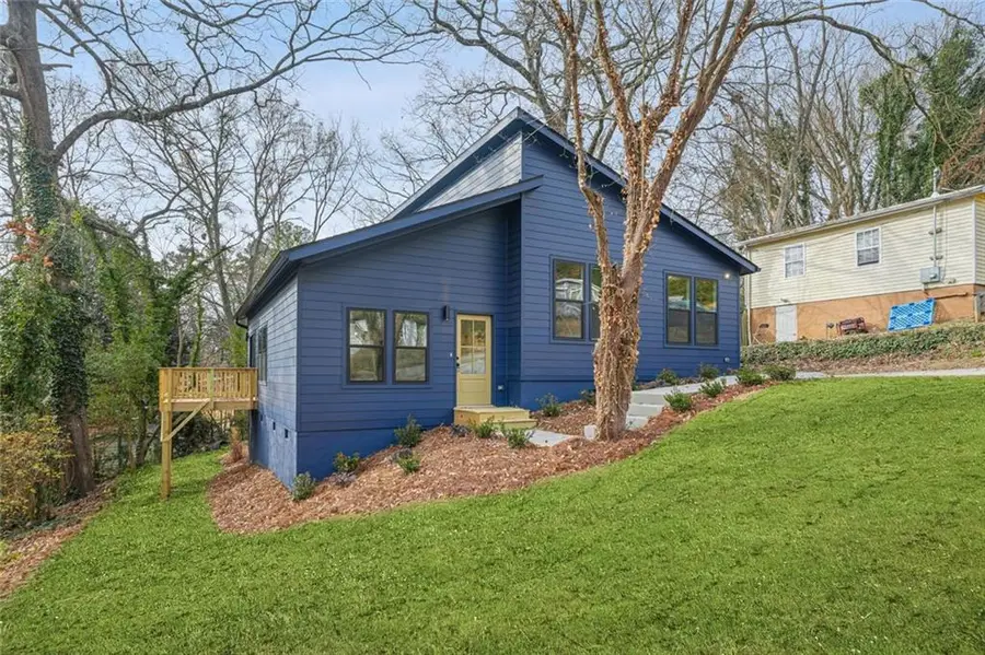 1674 Mary George Avenue Nw, Atlanta, GA 30318 - #3