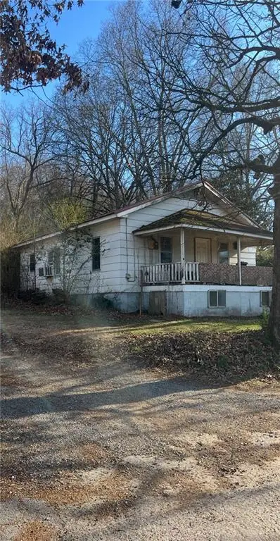 140 Green Row, Calhoun, GA 30701