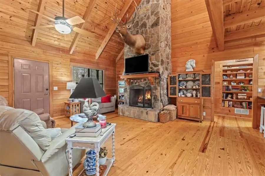 912 Folds Road, Carrollton, GA 30116 - #3