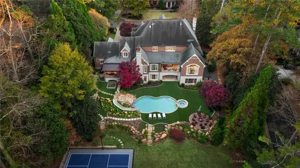 5250 London Drive, Atlanta, GA 30327