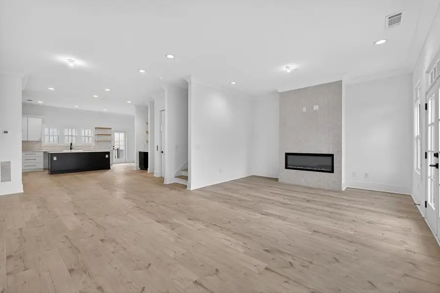 335 Sugarview Road, Sugar Hill, GA 30518 - Image #2