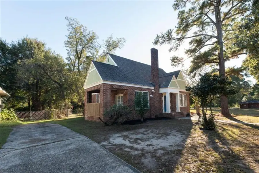 622 W Whitney Avenue, Albany, GA 31701 - #2