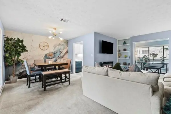 8740 Roswell Road #10B, Atlanta, GA 30350