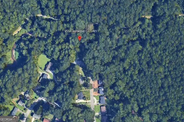 955 Fleetwood Circle, Atlanta, GA 30311