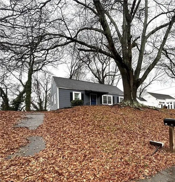 540 Hamilton E Holmes Drive Nw, Atlanta, GA 30318