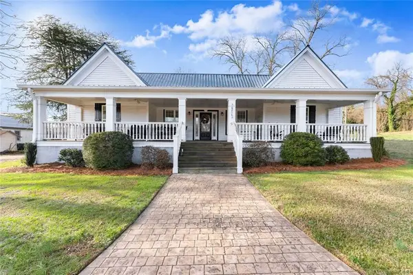 6216 Highway 52, Gillsville, GA 30543